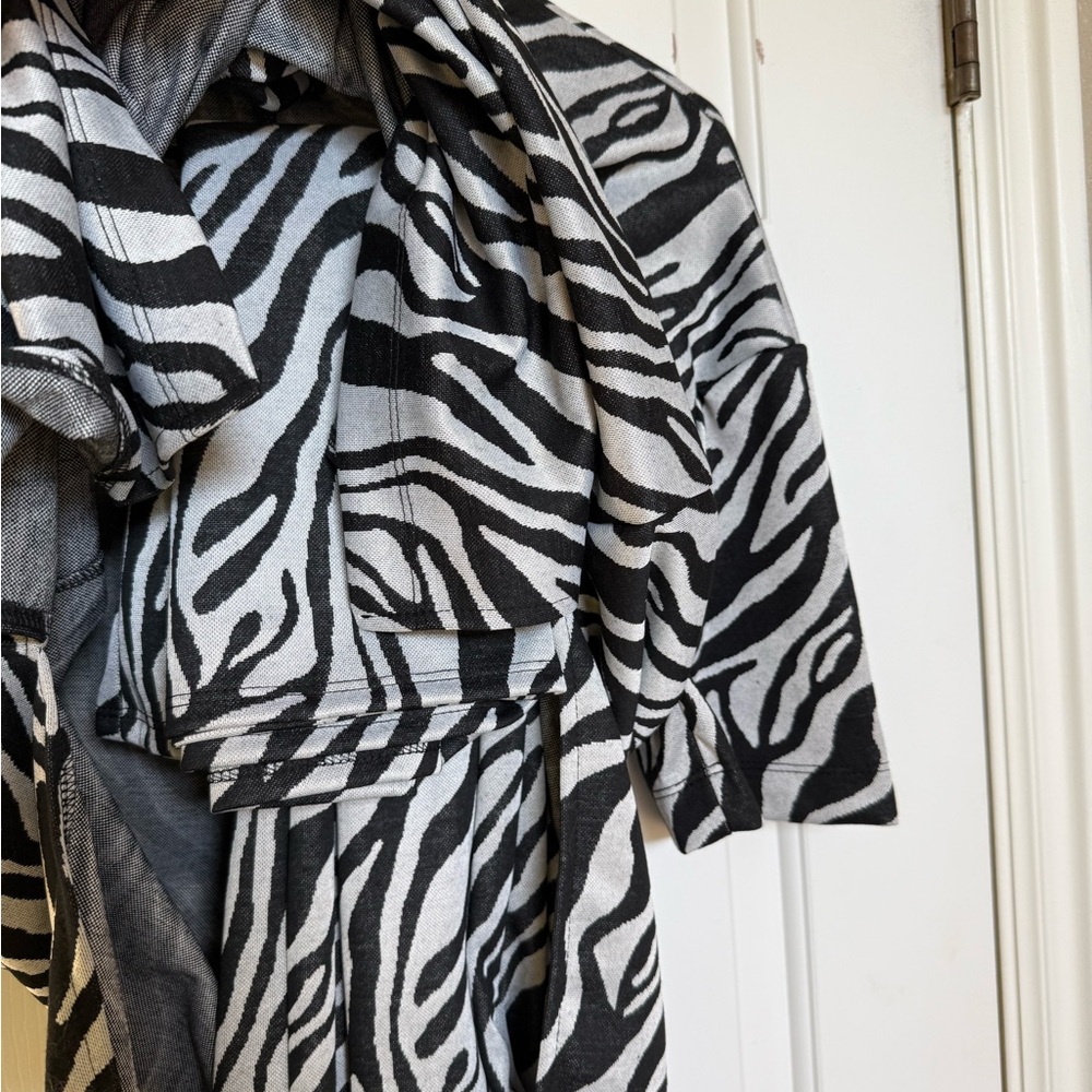 Dressed in LaLa Zebra Print Knit playsuit - Picture 5 of 5